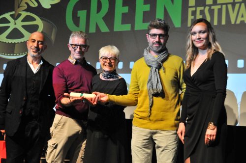 Roberto Ciufoli, Giorgio Tosi, Maria chiara ferri, Andrea Torretta. premiazione italian green film festival 2022