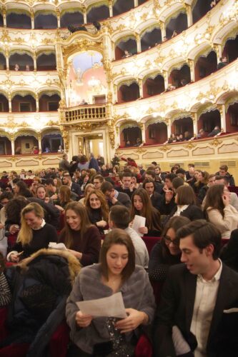 Rigoletto per i giovani | Teatro Municipale Piacenza